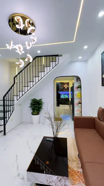 Nhà phố cổng vòm lam CNC — 2